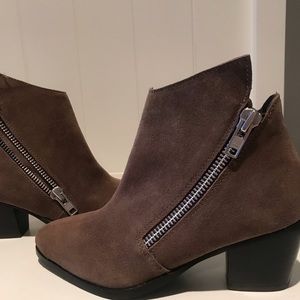 Matisse brown boots.